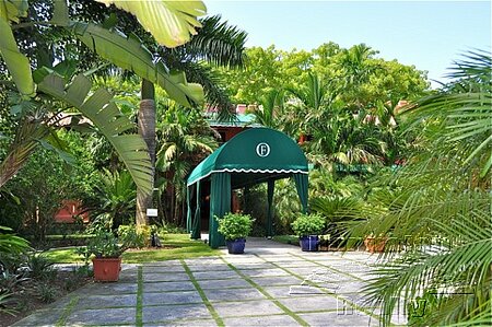 Old Fort Bay Estate Lot New Price on Amazing Homesite